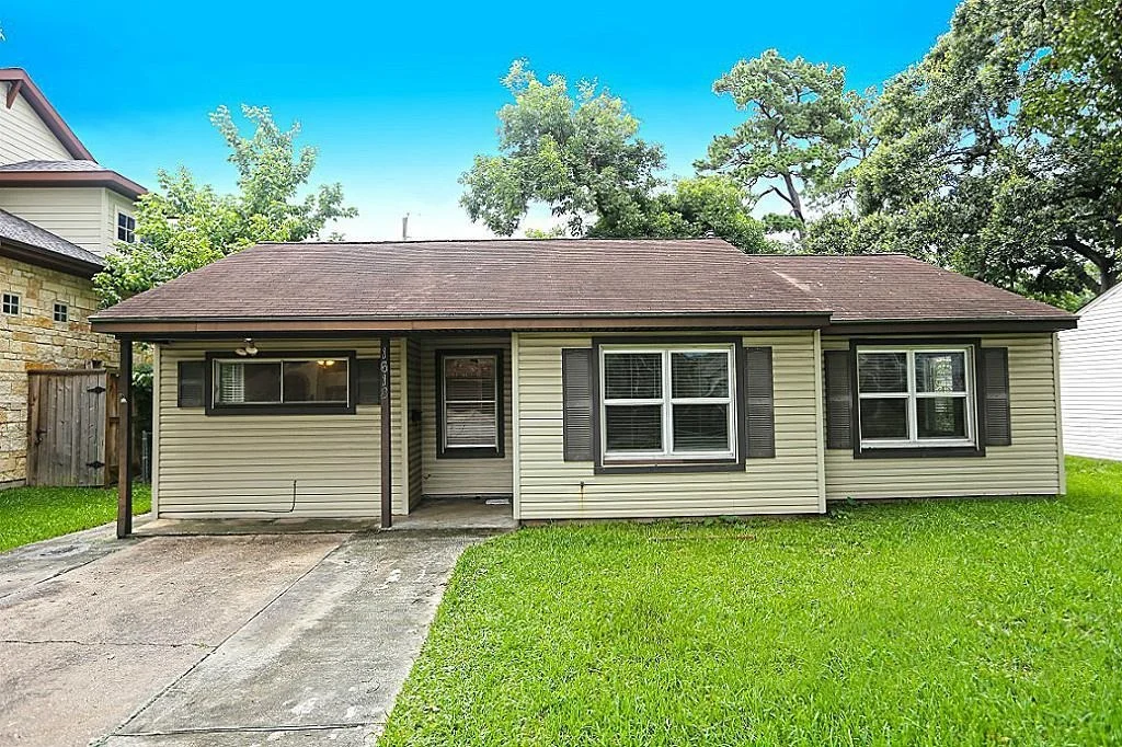 Photo of 1618 Chippendale Road