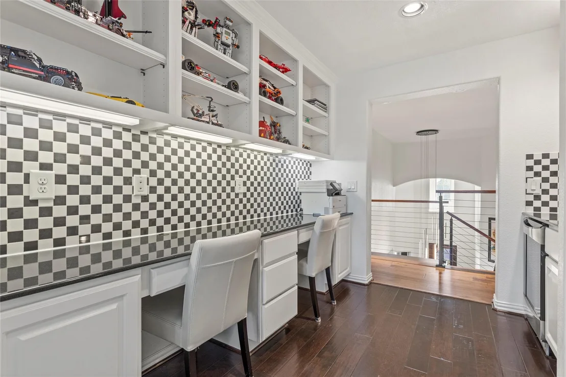 Photo of 5203 Jackson Park Lane