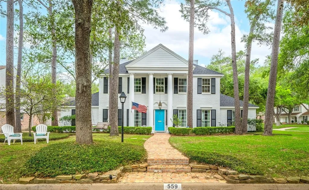 Photo of 559 Kickerillo Drive