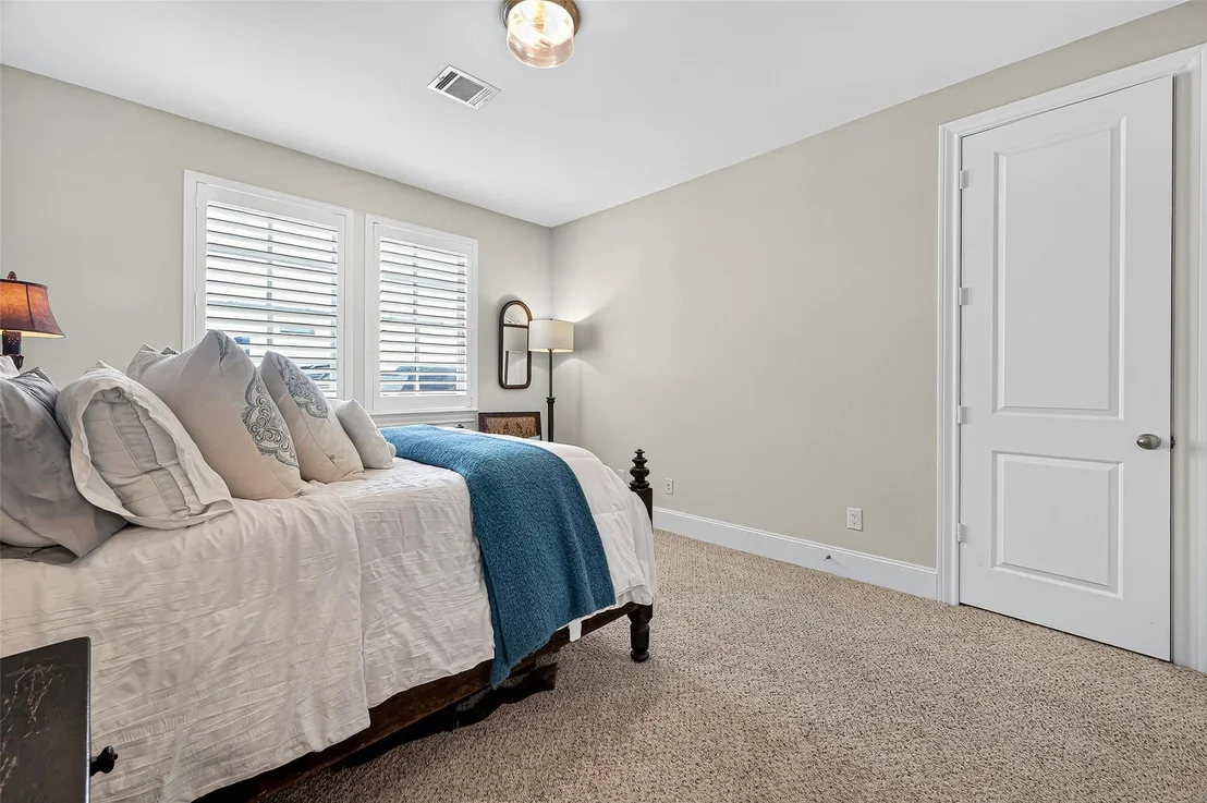 Photo of 8729 Oak Kolbe Lane