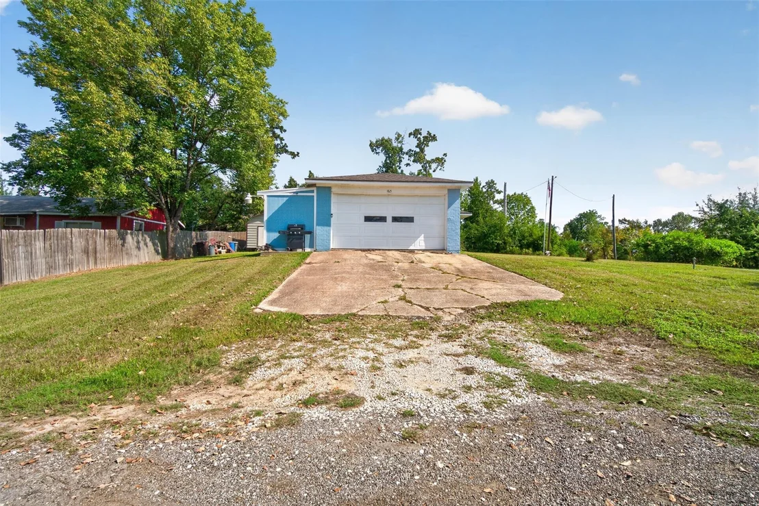 Photo of 165 Pecan Cove Lane