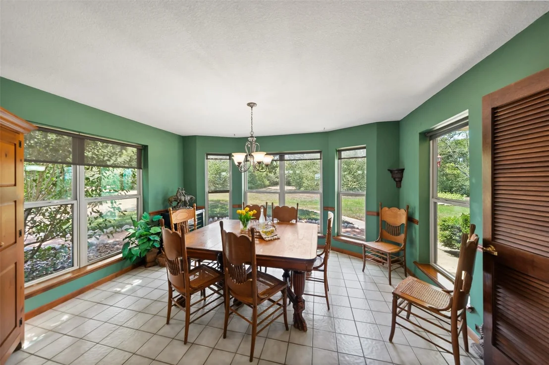 Photo of 25948 Nelson Road