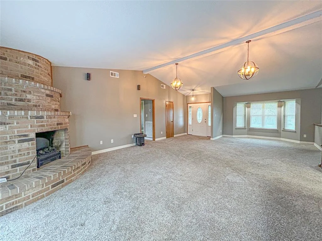 Photo of 302 Buffalo Trail