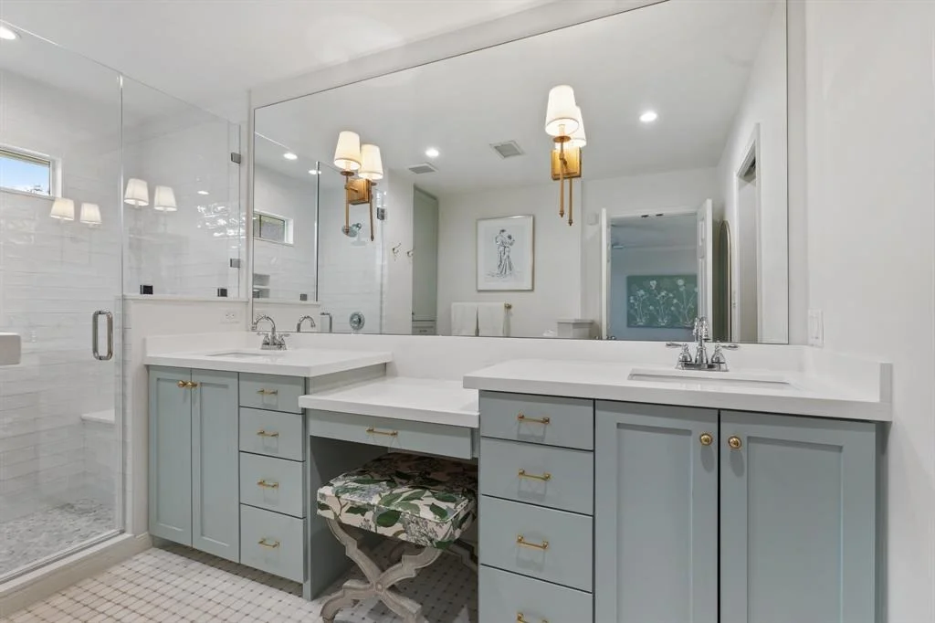 Photo of 7910 Meadowbriar Lane
