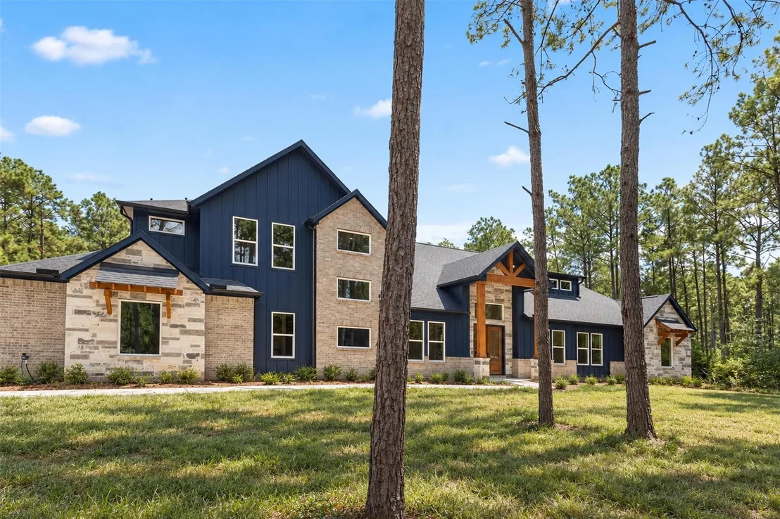 Photo of 15646 Forest Grove Drive