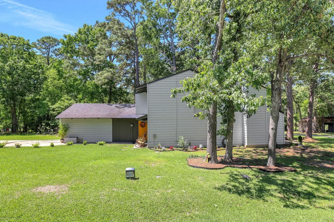 Photo of 141 N Pine Harbour Drive