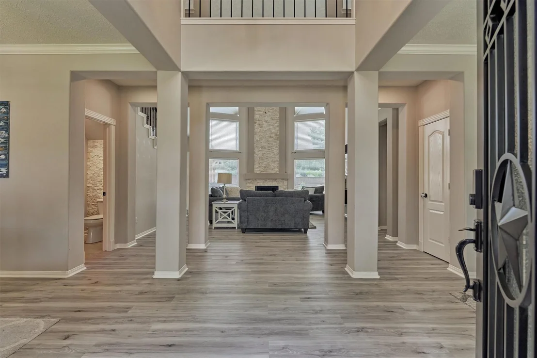 Photo of 24811 Giltspur Way