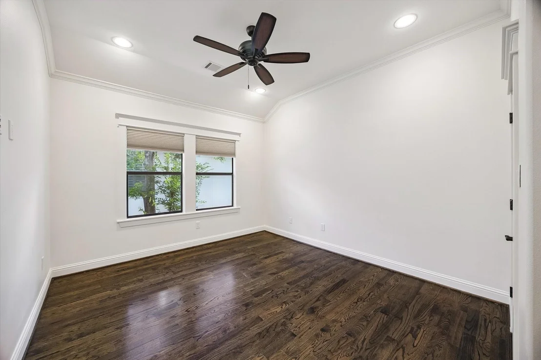 Photo of 1539 Hewitt Drive
