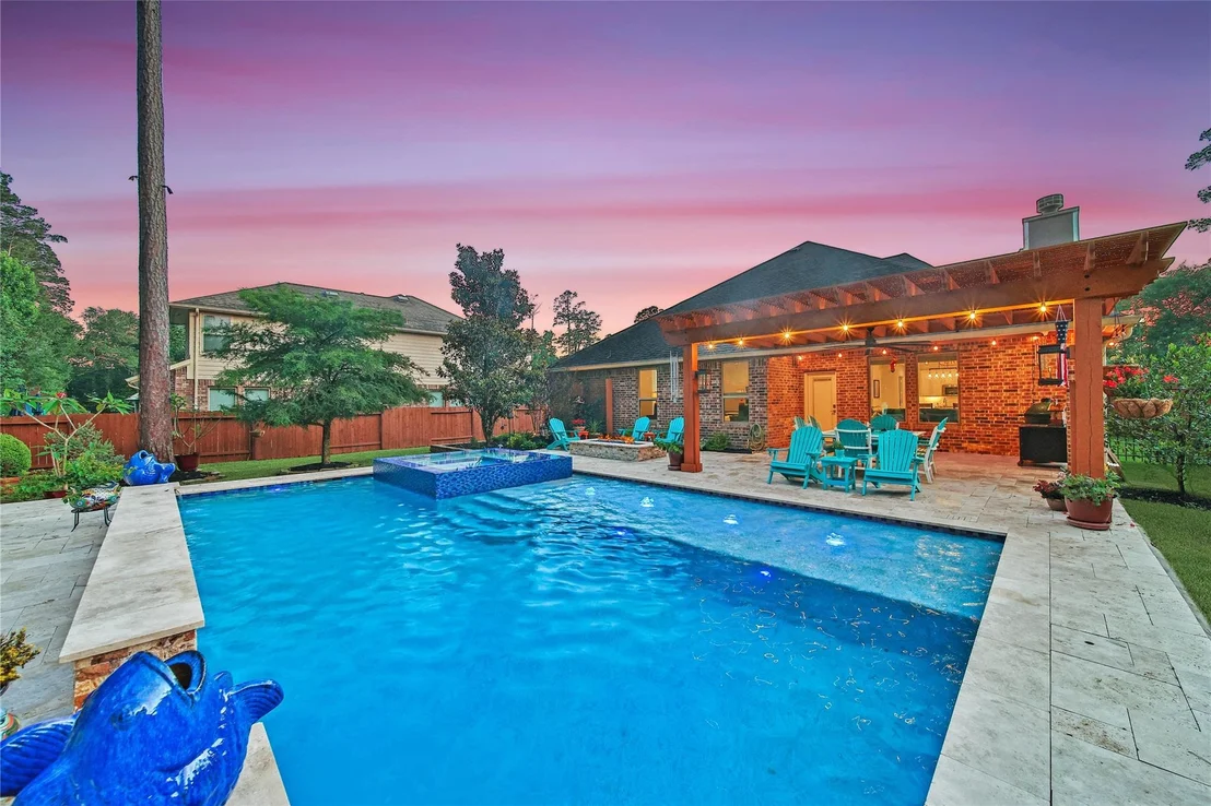 Photo of 280 Dawn Brook Lane