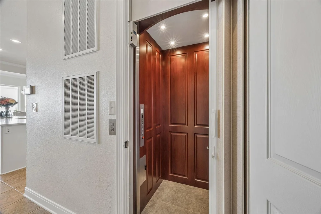 Photo of 426 Sunset Circle