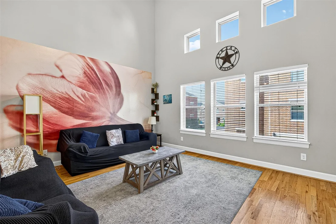 Photo of 11511 Main Pine Drive
