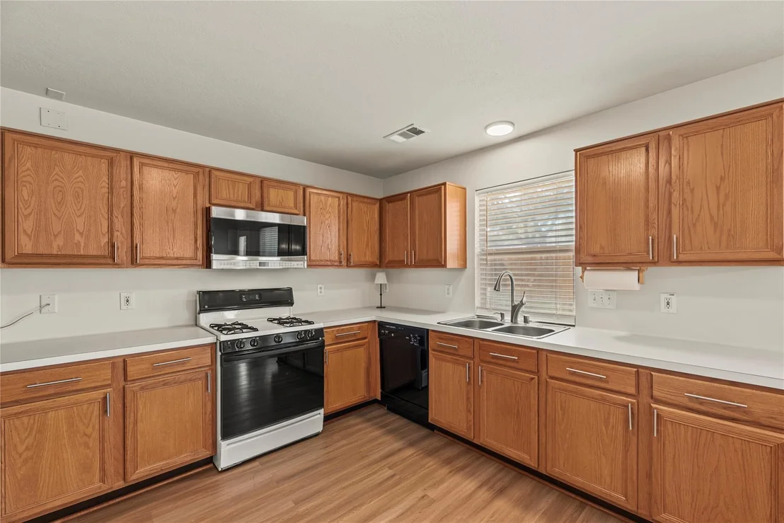 Photo of 6511 Harcourt Bridge Drive