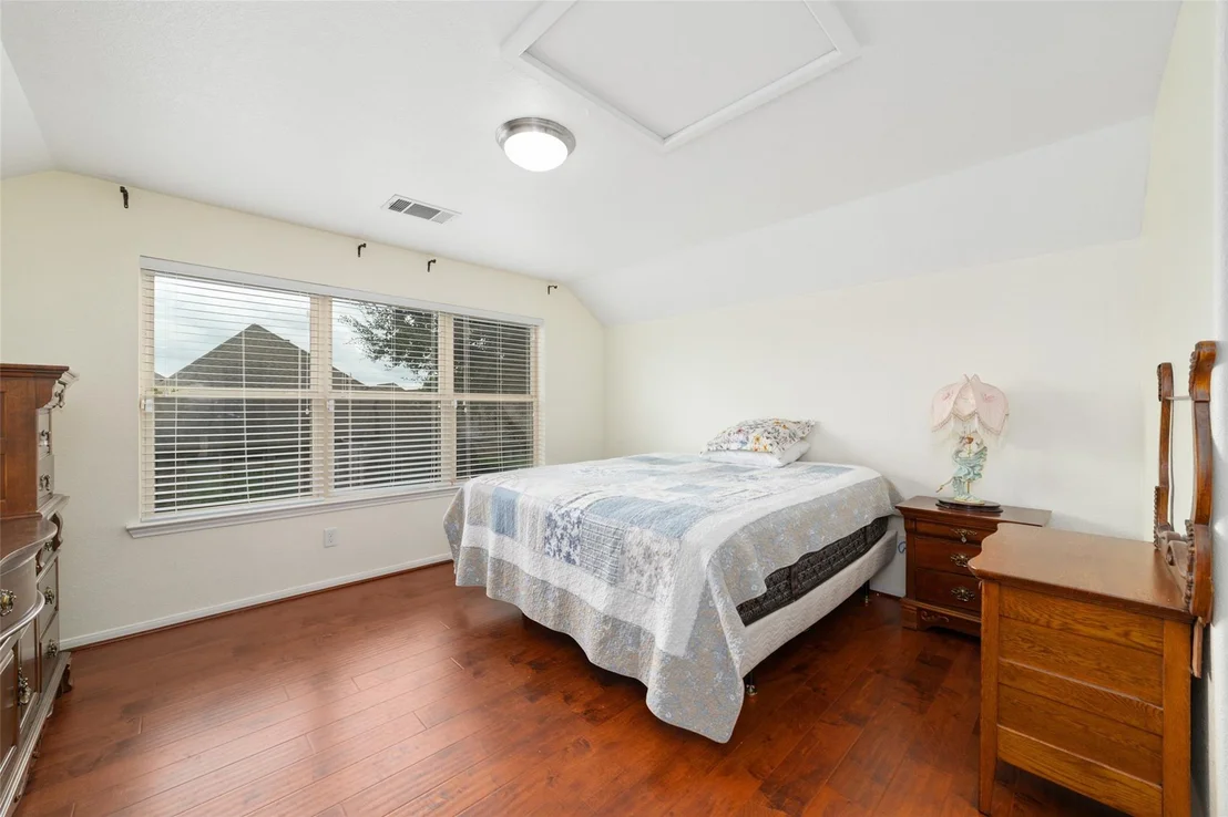 Photo of 17622 Barrowfield Lane