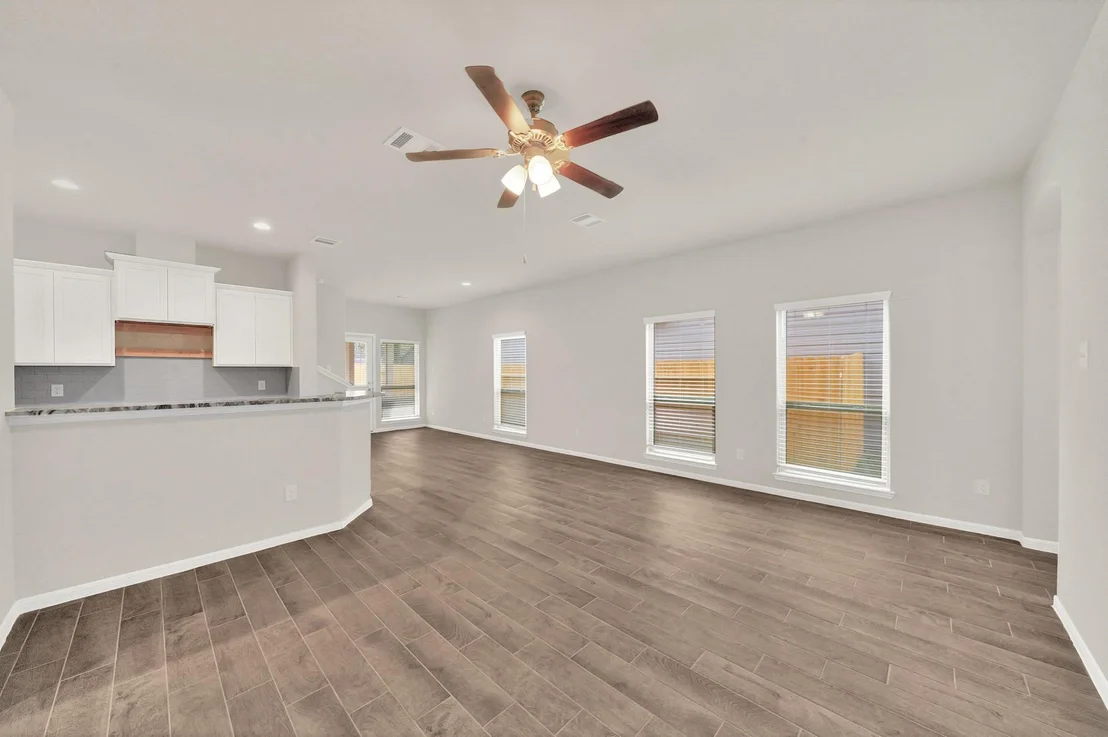 Photo of 214 Emerald Thicket Lane