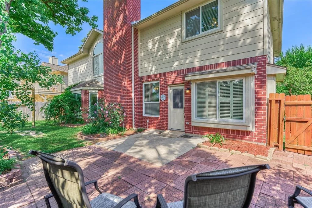 Photo of 21003 Meadowhill Drive
