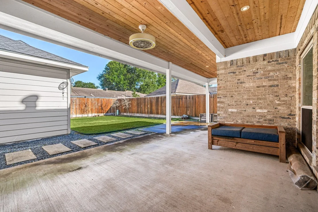 Photo of 5338 Holly View Drive
