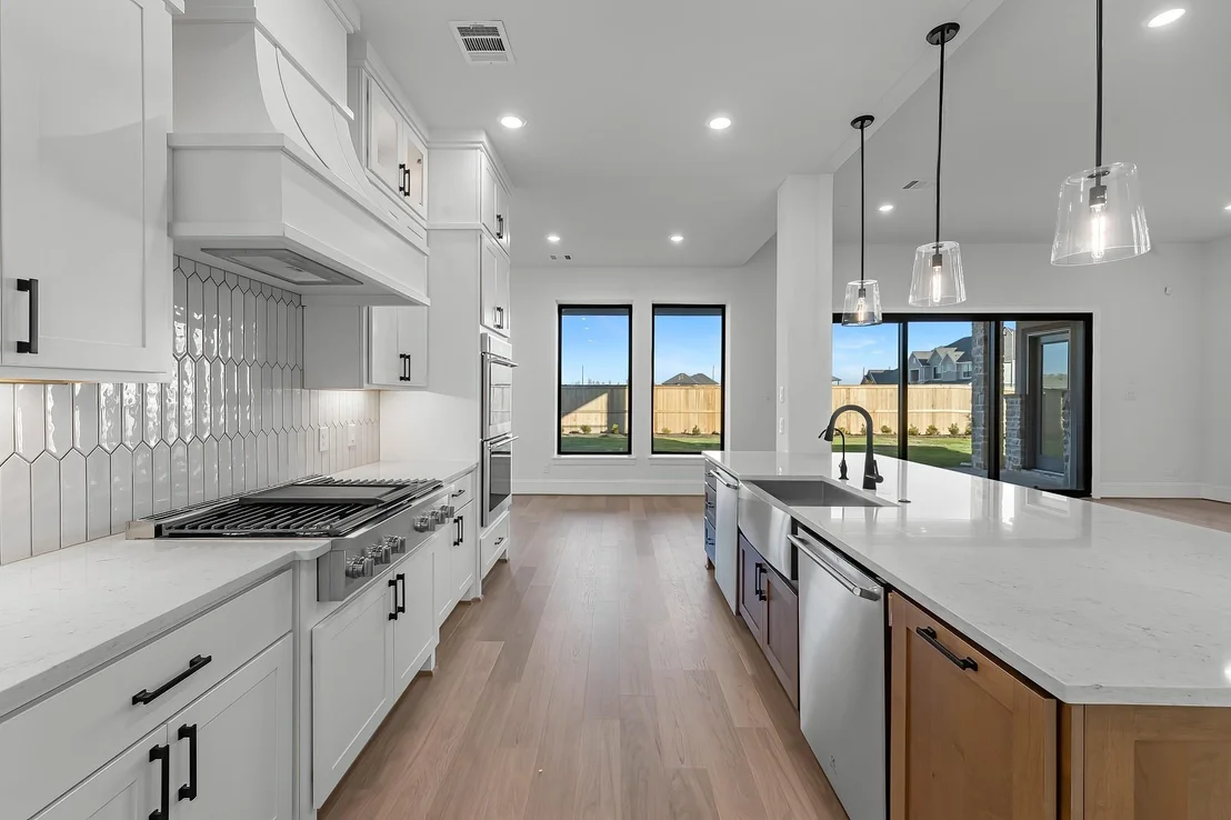 Photo of 35202 Lakeside Park Drive