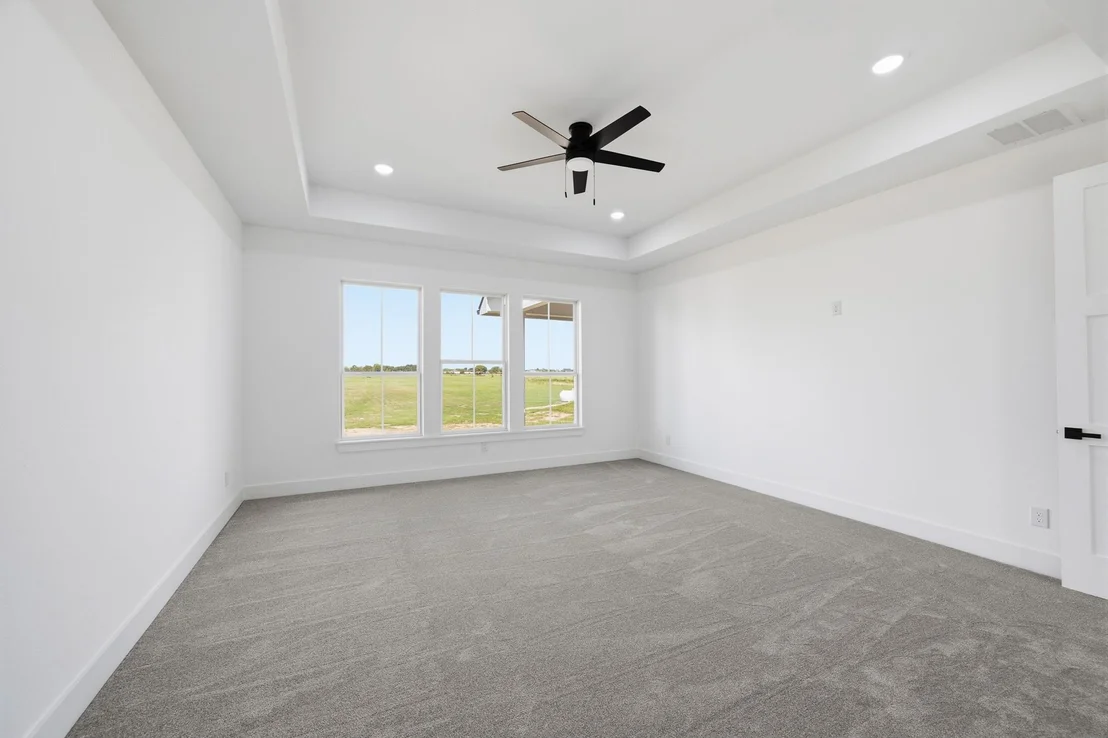 Photo of 11908 Roesler