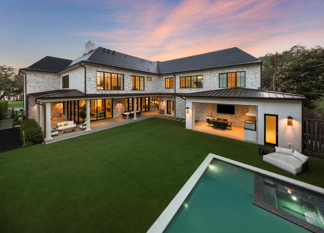 Photo of 3649 Chevy Chase Drive