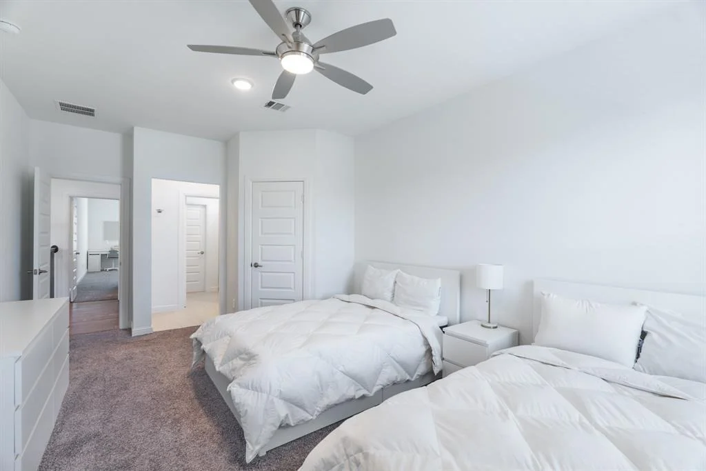 Photo of 32 Snowdrop Lily Drive