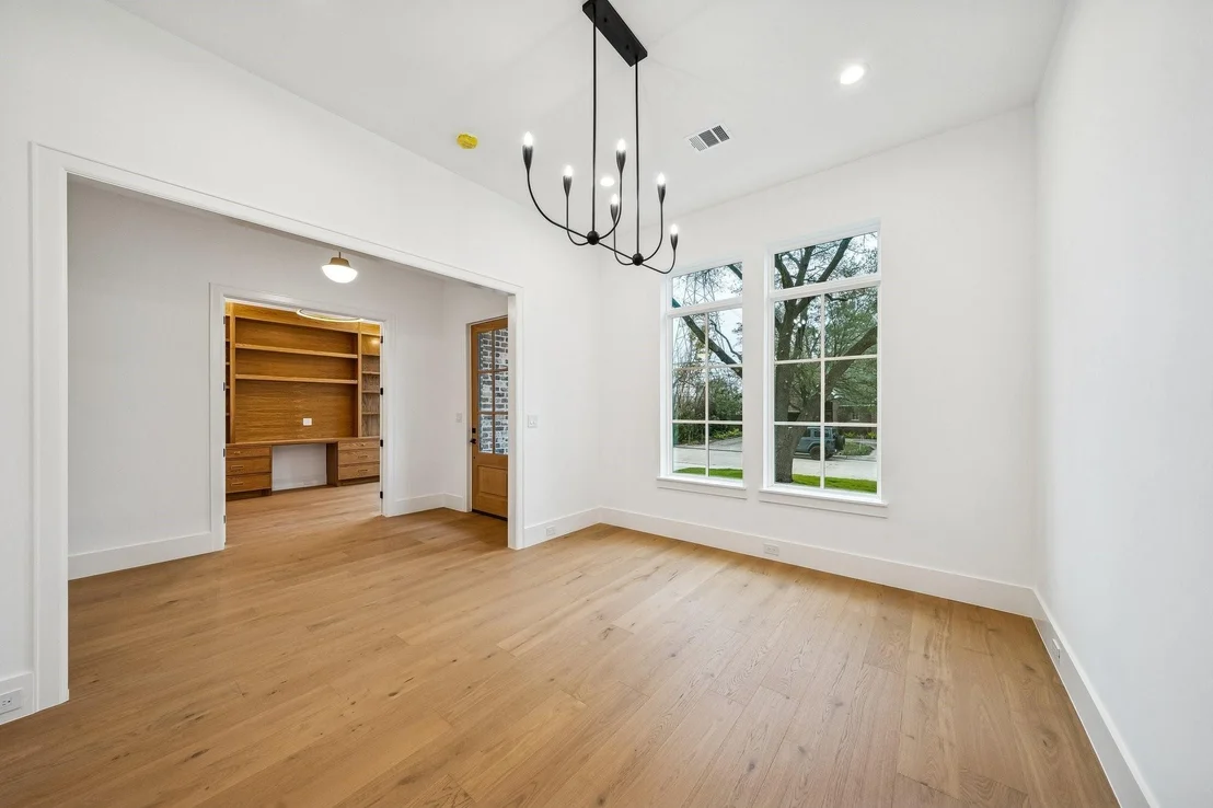 Photo of 1227 Howard Lane