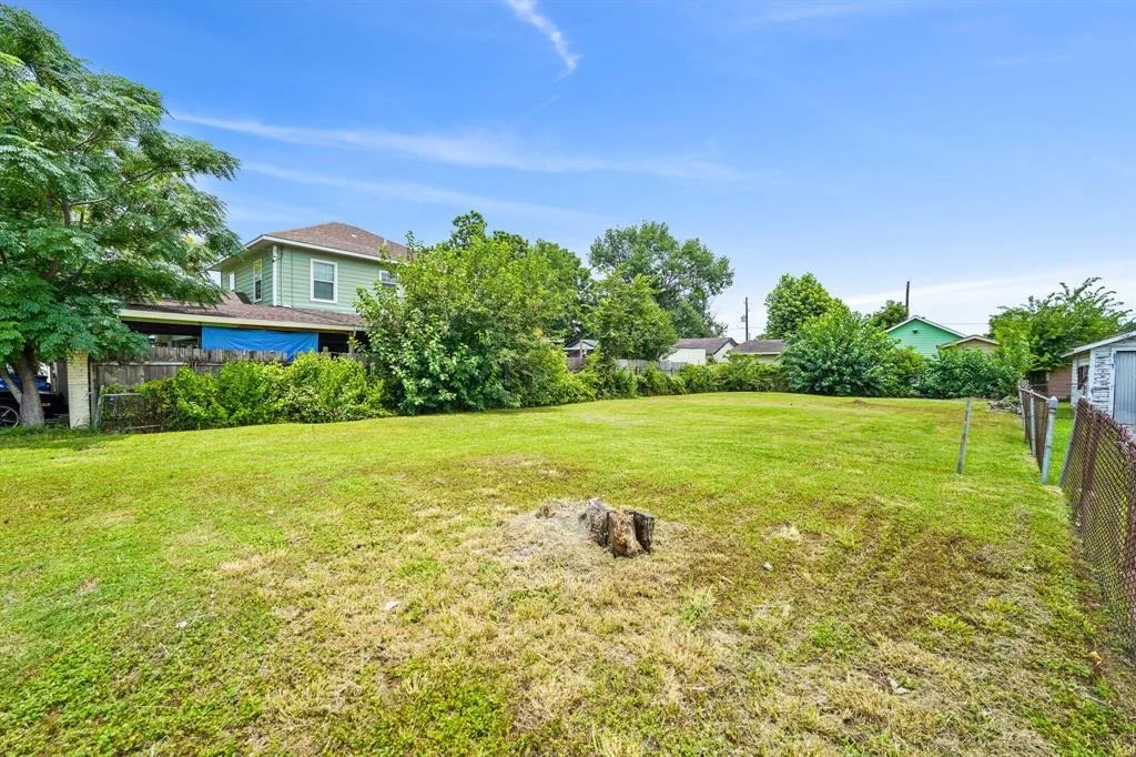 Photo of 7409 Anzac Street