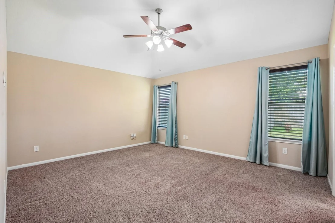 Photo of 5018 Bay Lane