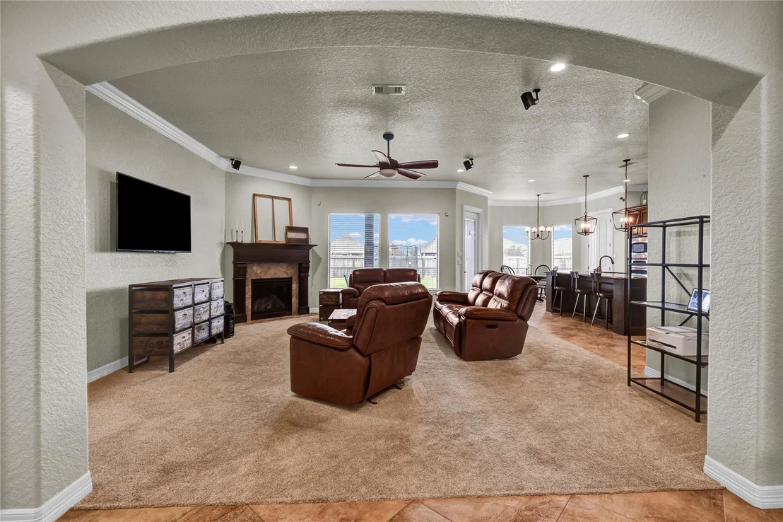 Photo of 1016 Shady Oaks Drive