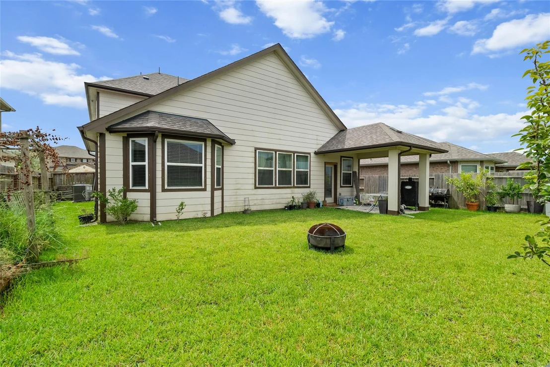 Photo of 10112 Hermann Trace