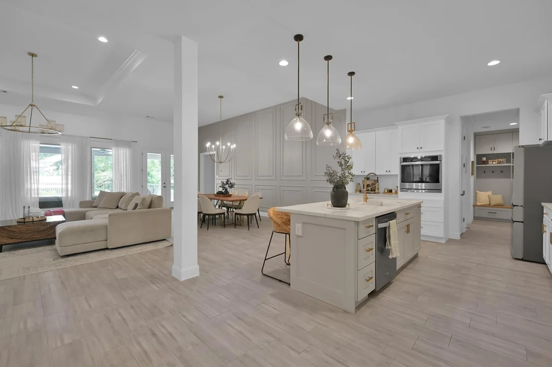 Photo of 4792 W Fork Blvd