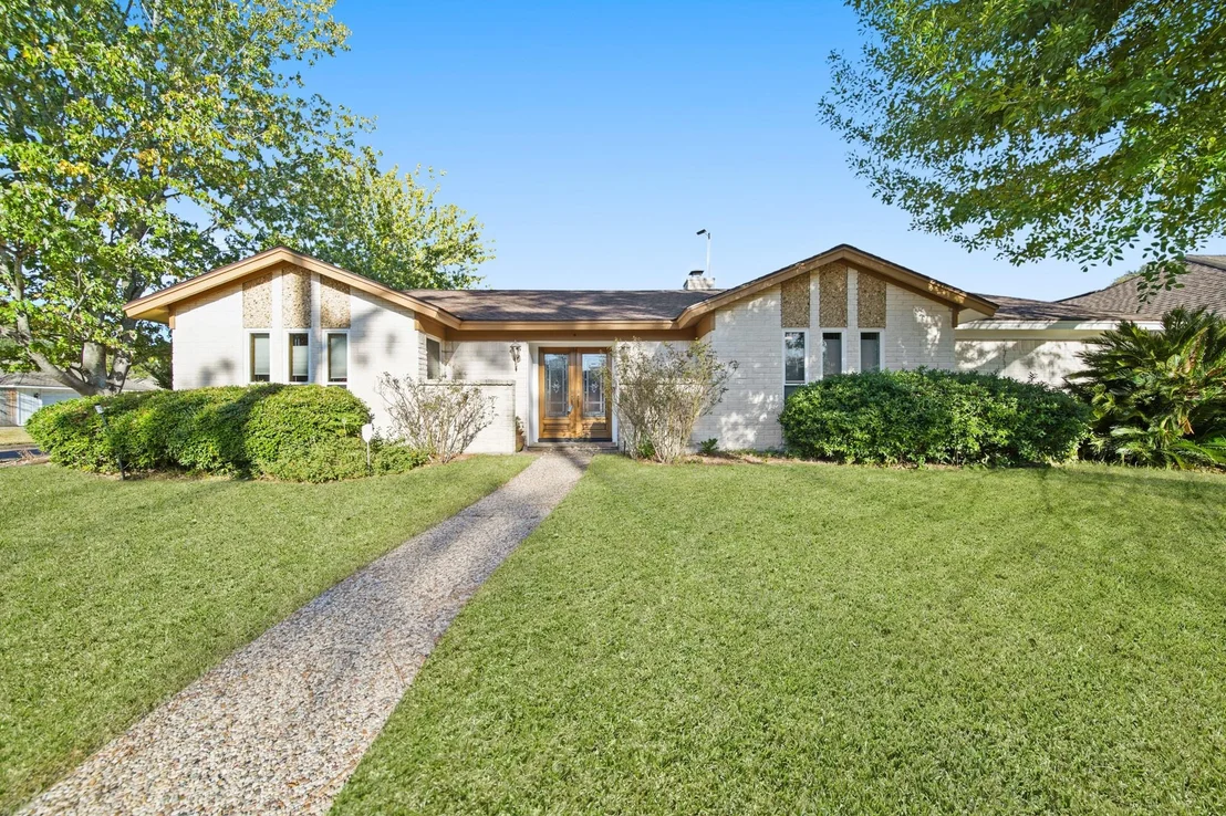 Photo of 2403 Elmgate Drive