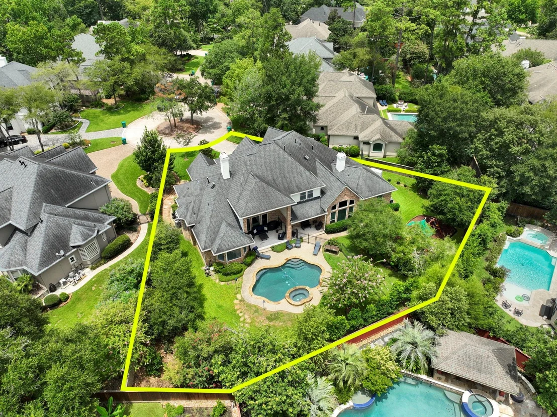 Photo of 2 Snow Pond Place