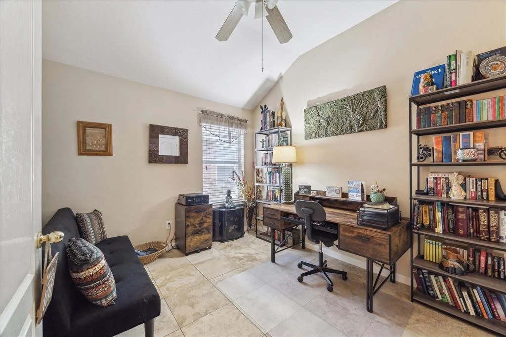Photo of 2417 Horseshoe Bend