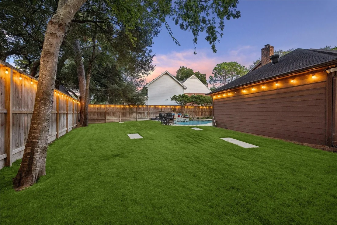 Photo of 8511 Cedarbrake Drive