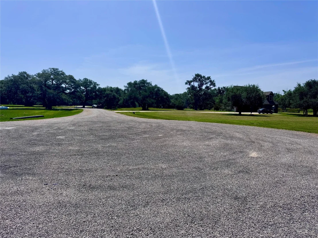 Photo of 3 Center Tree Drive Drive