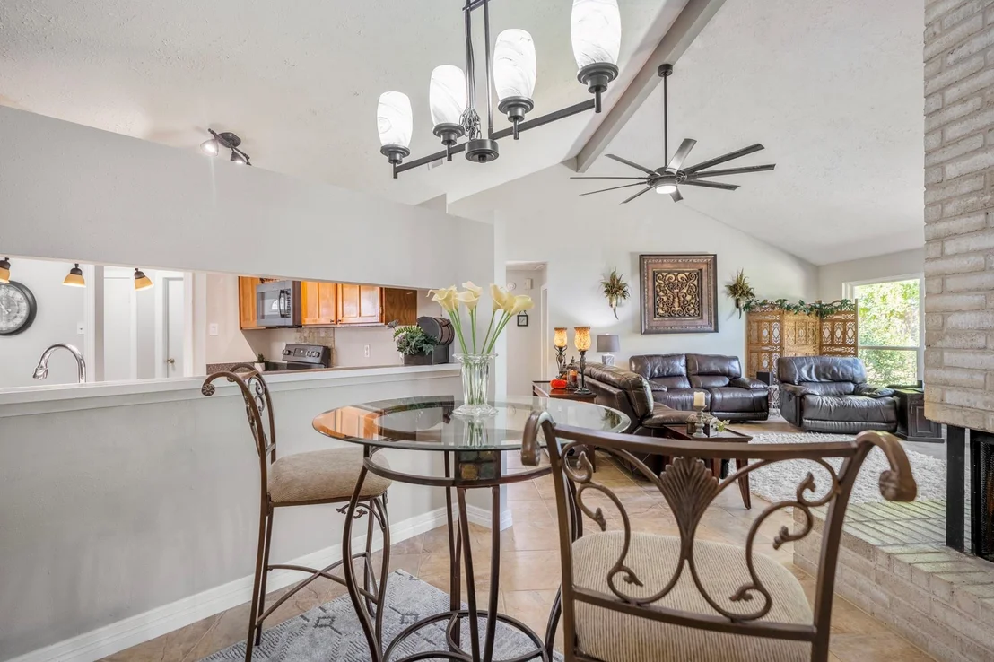 Photo of 4718 Fleming Downe Lane