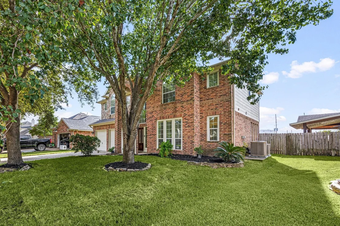 Photo of 24815 High Desert Lane