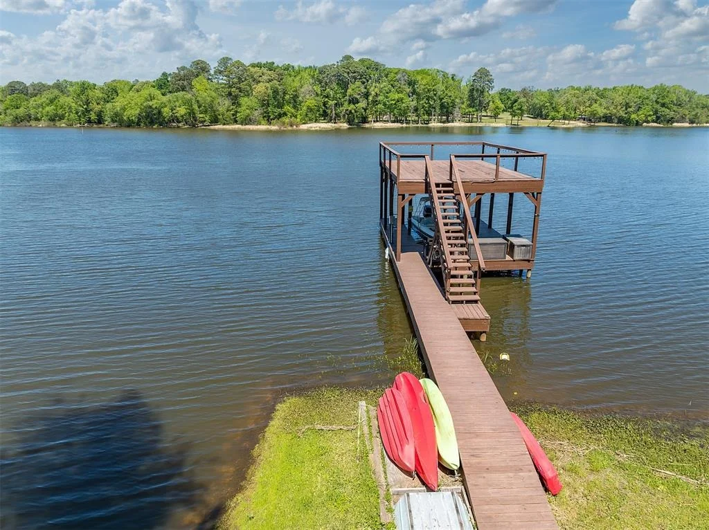 Photo of 21425 Stevenson Road
