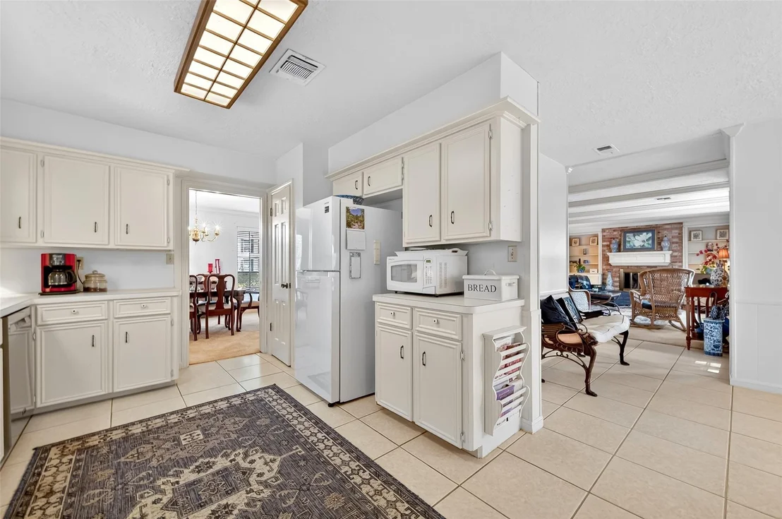 Photo of 3911 Highpines Drive