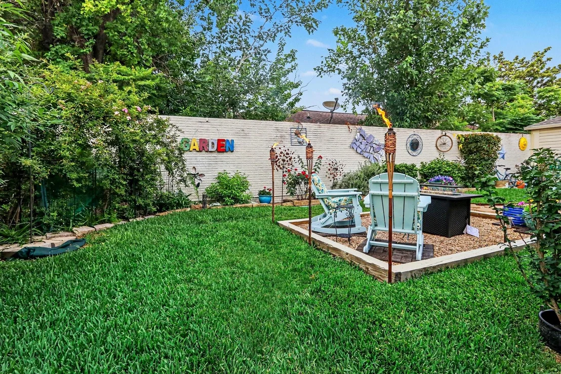 Photo of 8327 Spring Wind Drive