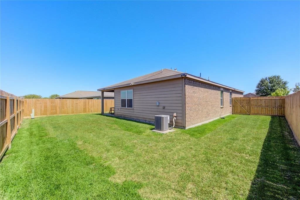 Photo of 4914 Flagstone Pine Lane