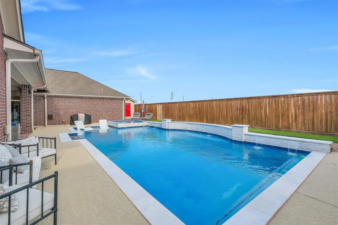Photo of 1817 Mesa Verde Drive
