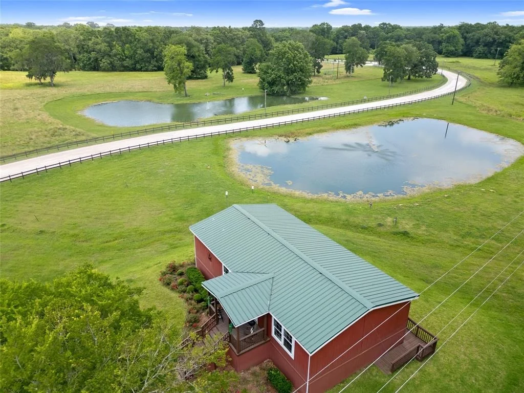 Photo of 749 Ferguson Drive