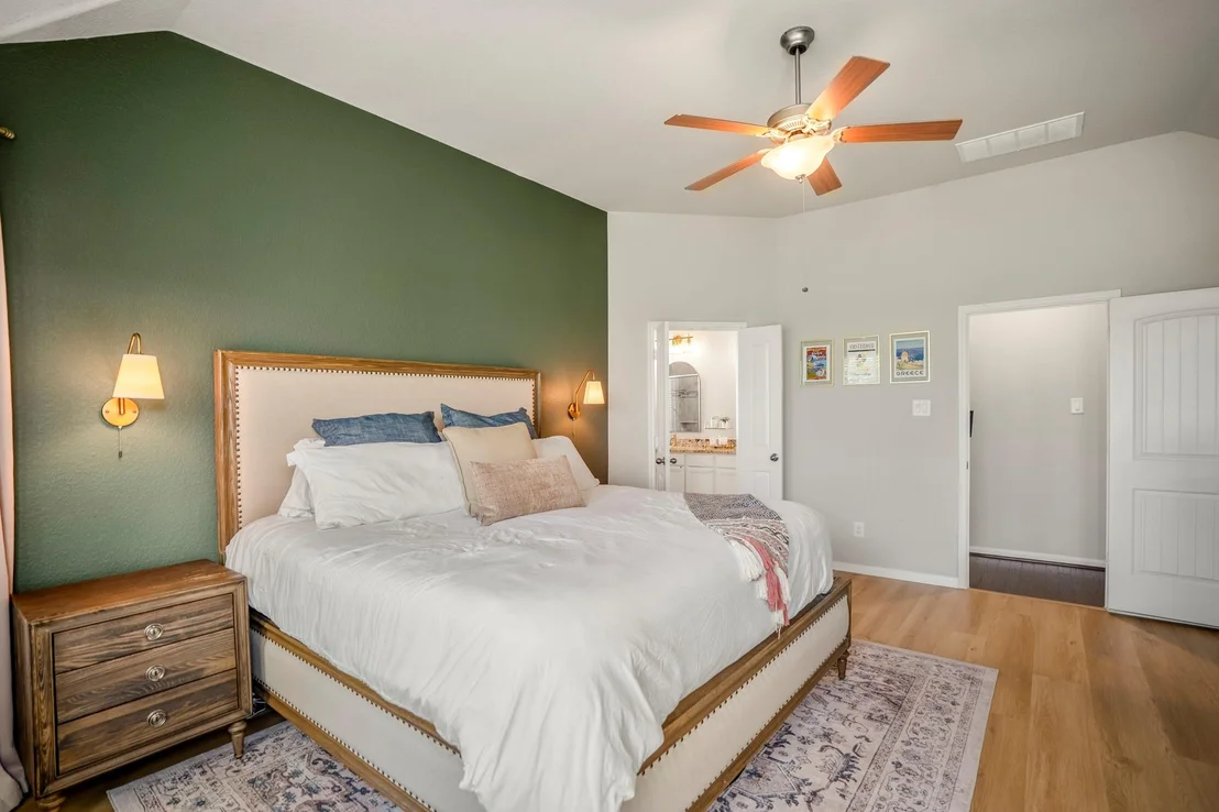 Photo of 7511 Laguna Lake Drive
