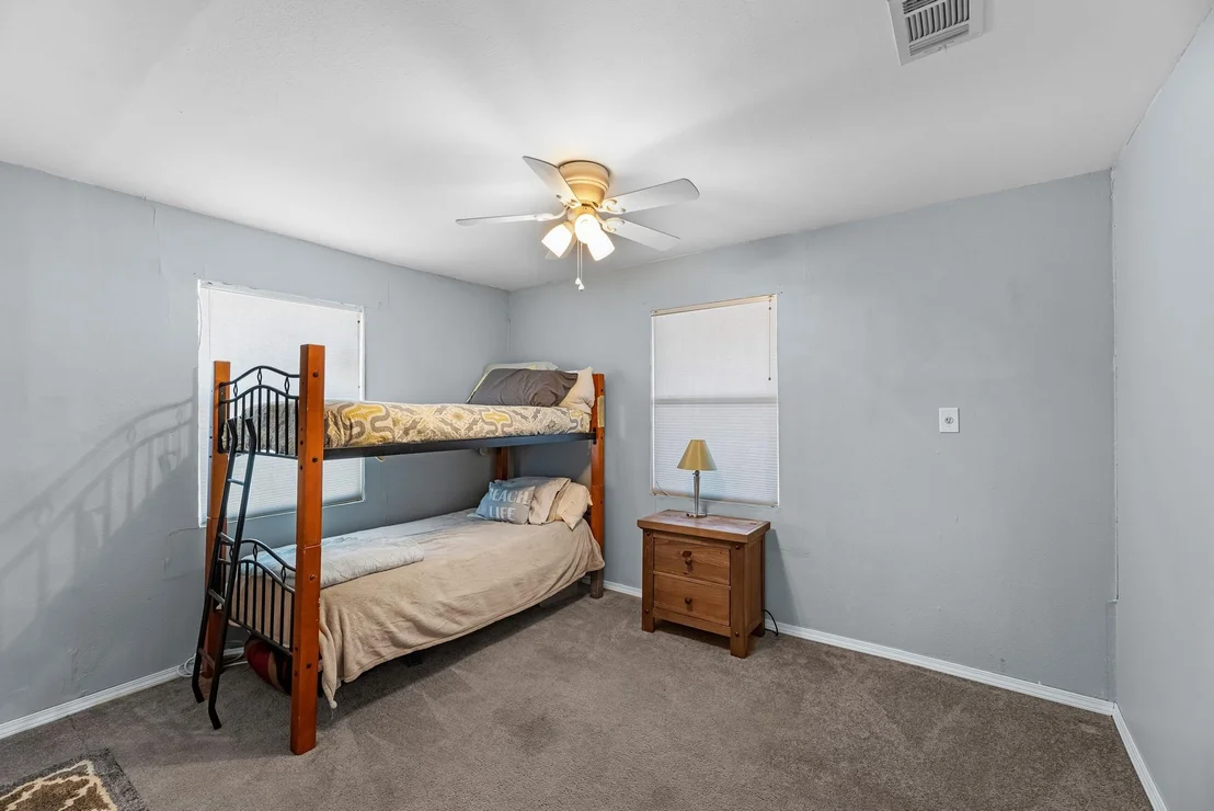 Photo of 518 Marine Way