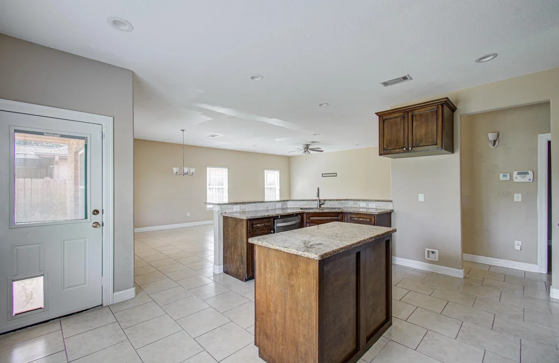 Photo of 406 Elm Lake Drive