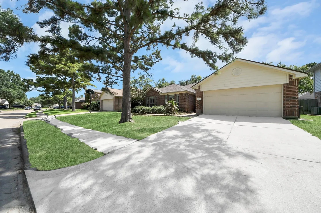 Photo of 1330 Three Forks Drive
