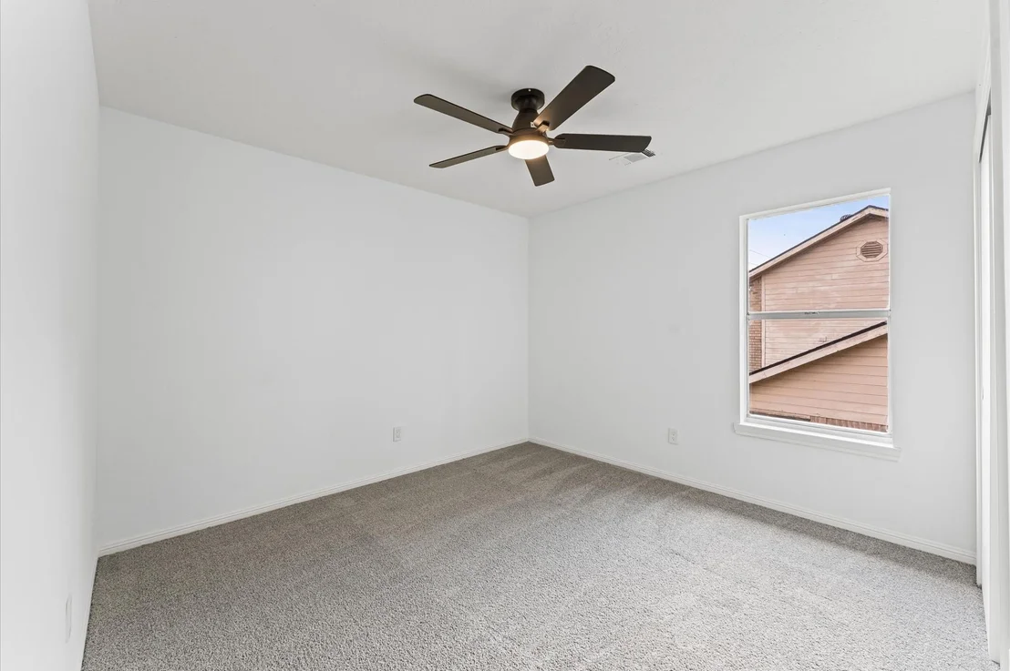 Photo of 17527 Hamilwood Drive