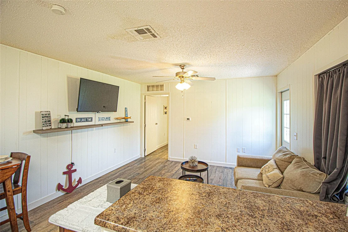 Photo of 277 Lucy