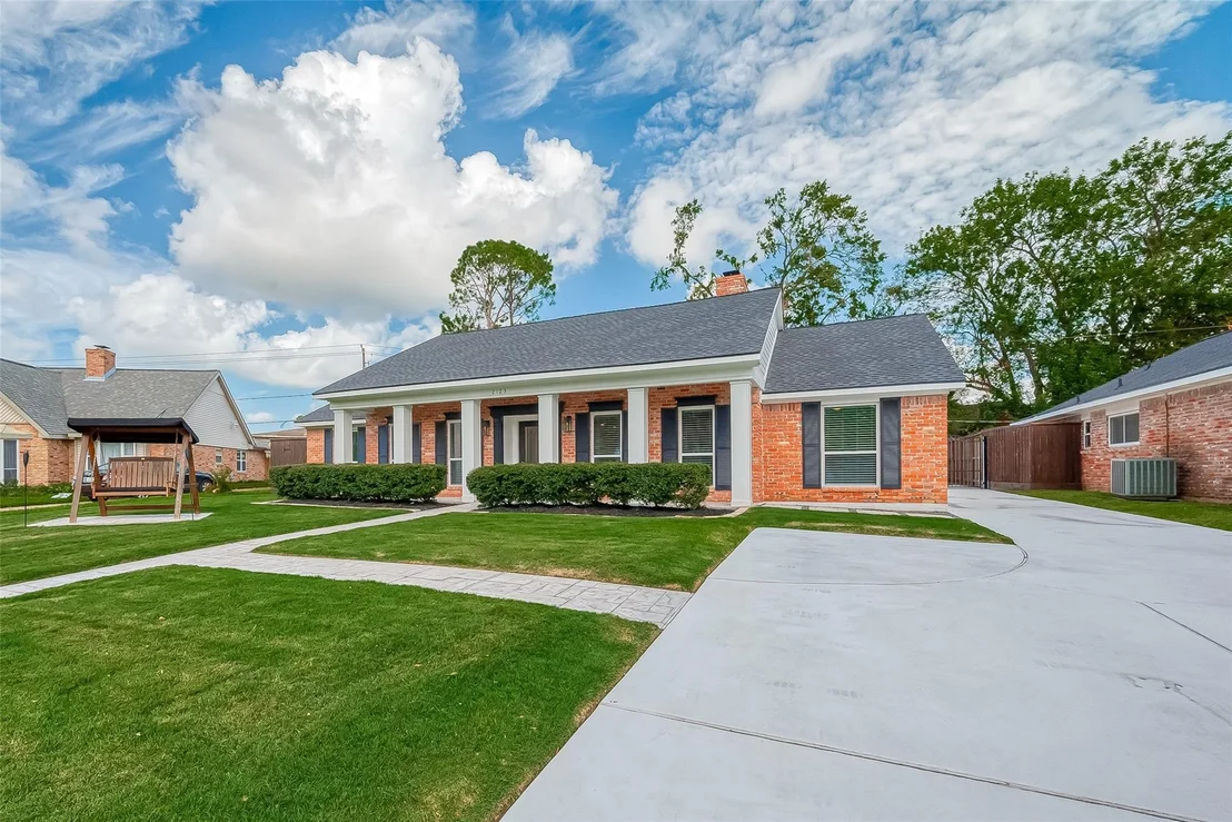 Photo of 2123 Rosefield Drive